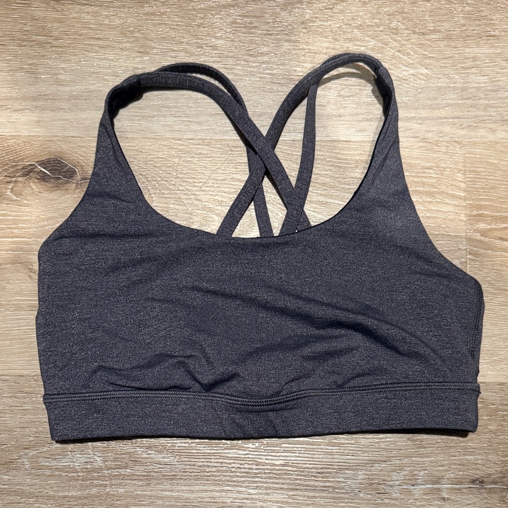 Lululemon - sports bra - size 6